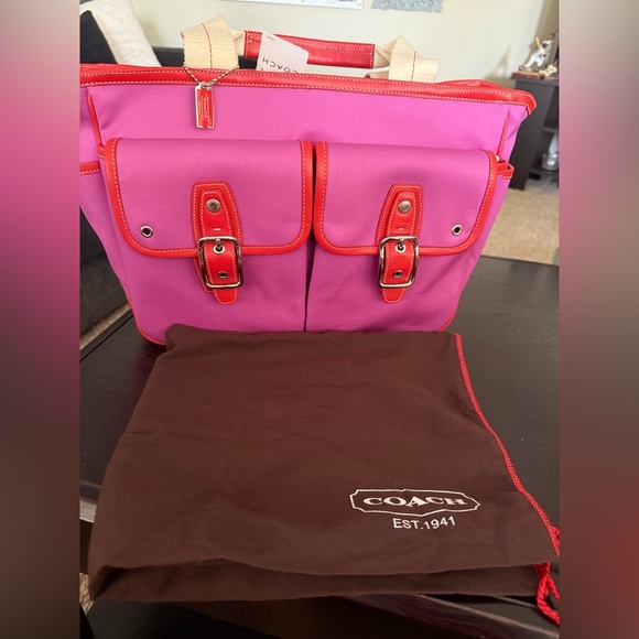 Coach twl Hampton garden tote purplish pink red nwt dust bag included - Picture 1 of 10